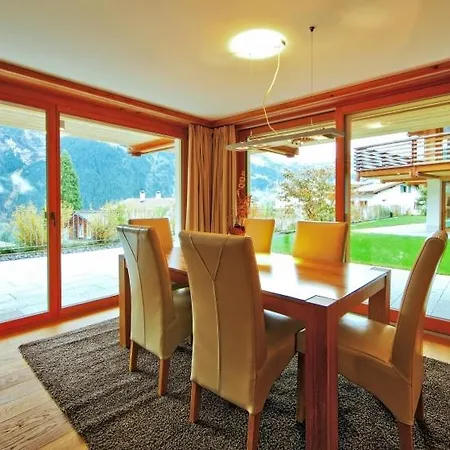 Sleeps 6 Wifi