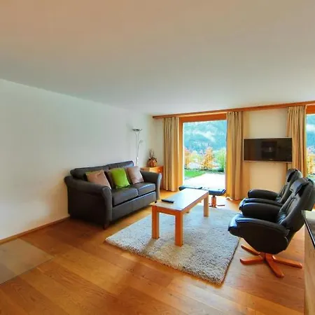 Sleeps 6 Wifi *